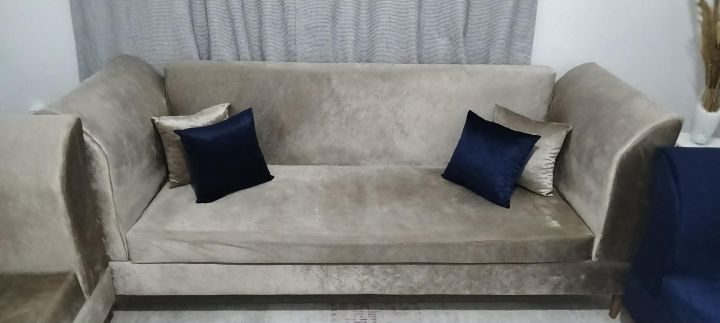 صالة للبيع 2